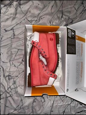 Timberland Pink Nubuck Boots